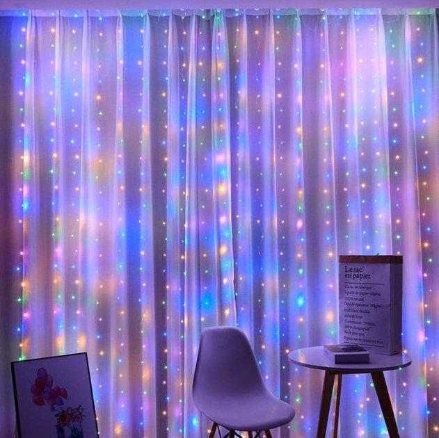 Гирлянда-штора светодиодная Лучи росы USB с пультом 3х2 м Разноцветный (3-6-9191) Гирлянда-штора светодиодная Лучи росы USB с пультом 3х2 м Разноцветный (3-6-9191)