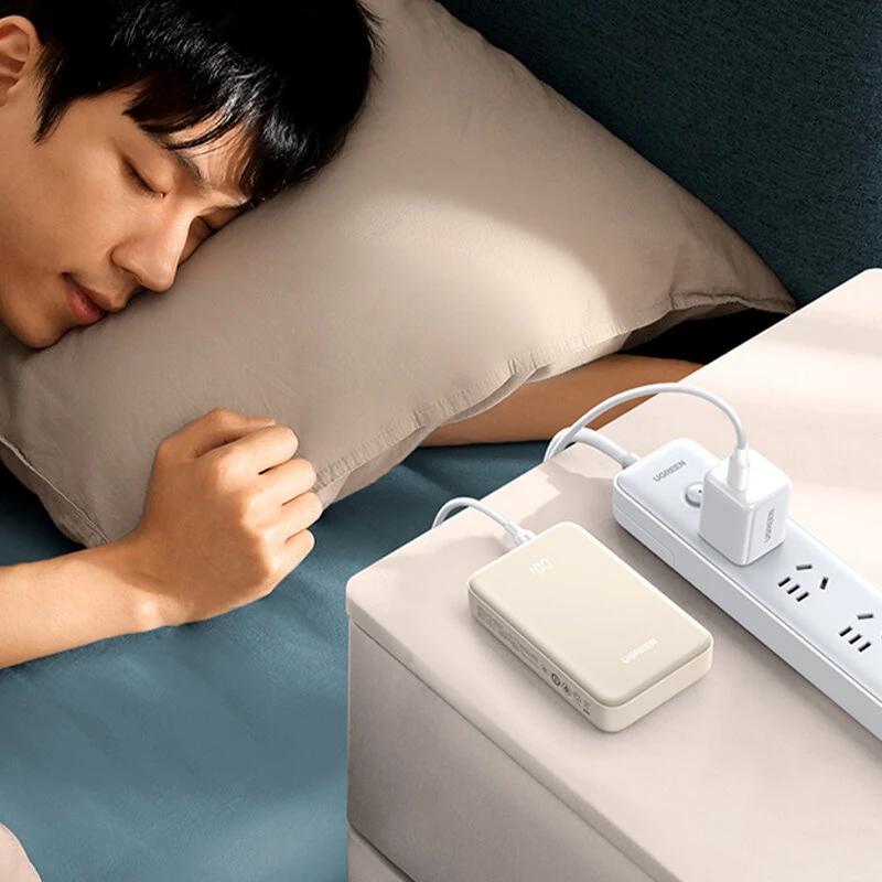 Повербанк UGREEN PB508 20000 Mh 22.5 Ват Бежевий (30104808) - фото 6 Повербанк UGREEN PB508 20000 Mh 22.5 Ват Бежевий (30104808) - фото 6