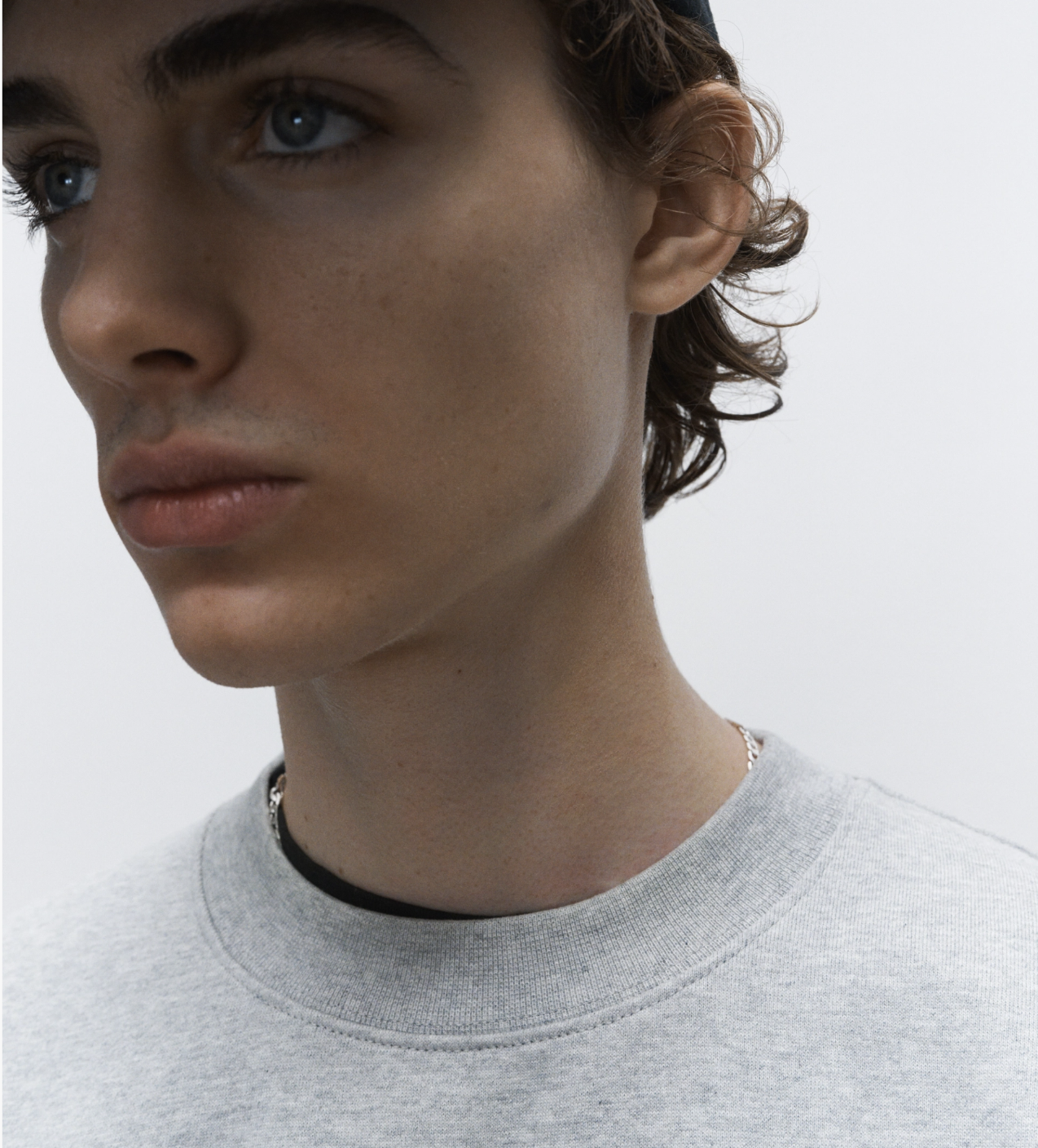 Свитшот H&M 446985П L Серый меланж - фото 6 Свитшот H&M 446985П L Серый меланж - фото 6