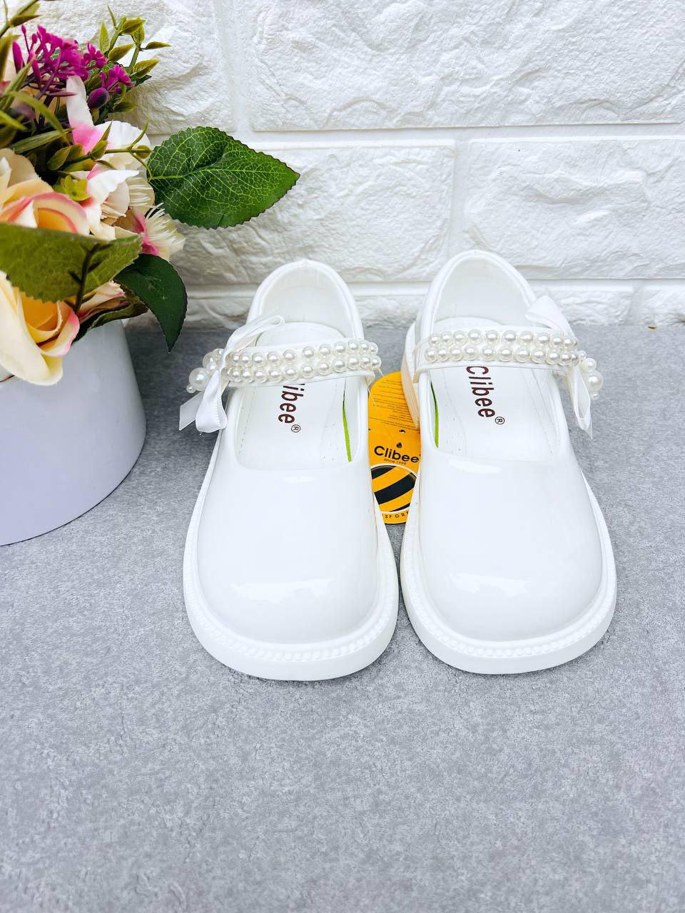 Туфли классические для девочки Clibee 1958 р. 29 18 см Белый (1958-3)