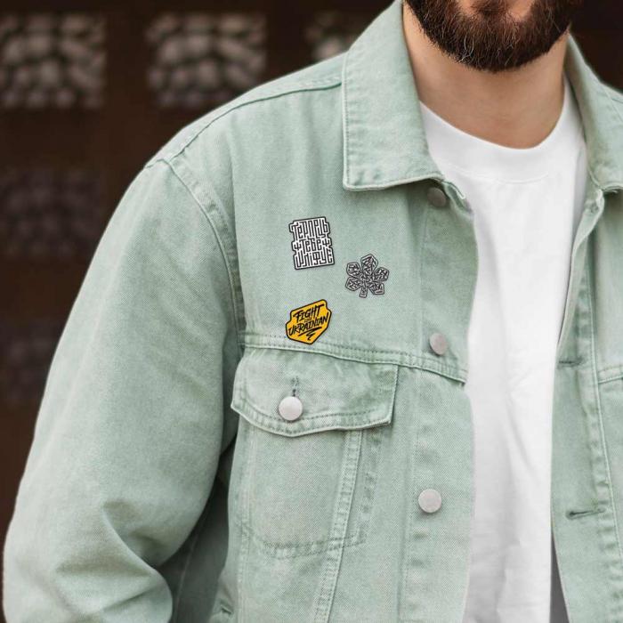 Значок металевий Терпець тебе шліфує (AA-0162756) - фото 3 Значок металевий Терпець тебе шліфує (AA-0162756) - фото 3