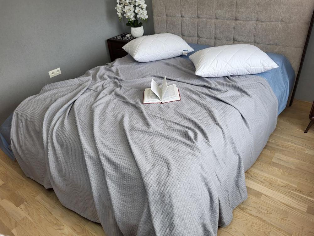 Покрывало Пике Косичка 180x220 см Серый (11242) - фото 4 Покрывало Пике Косичка 180x220 см Серый (11242) - фото 4