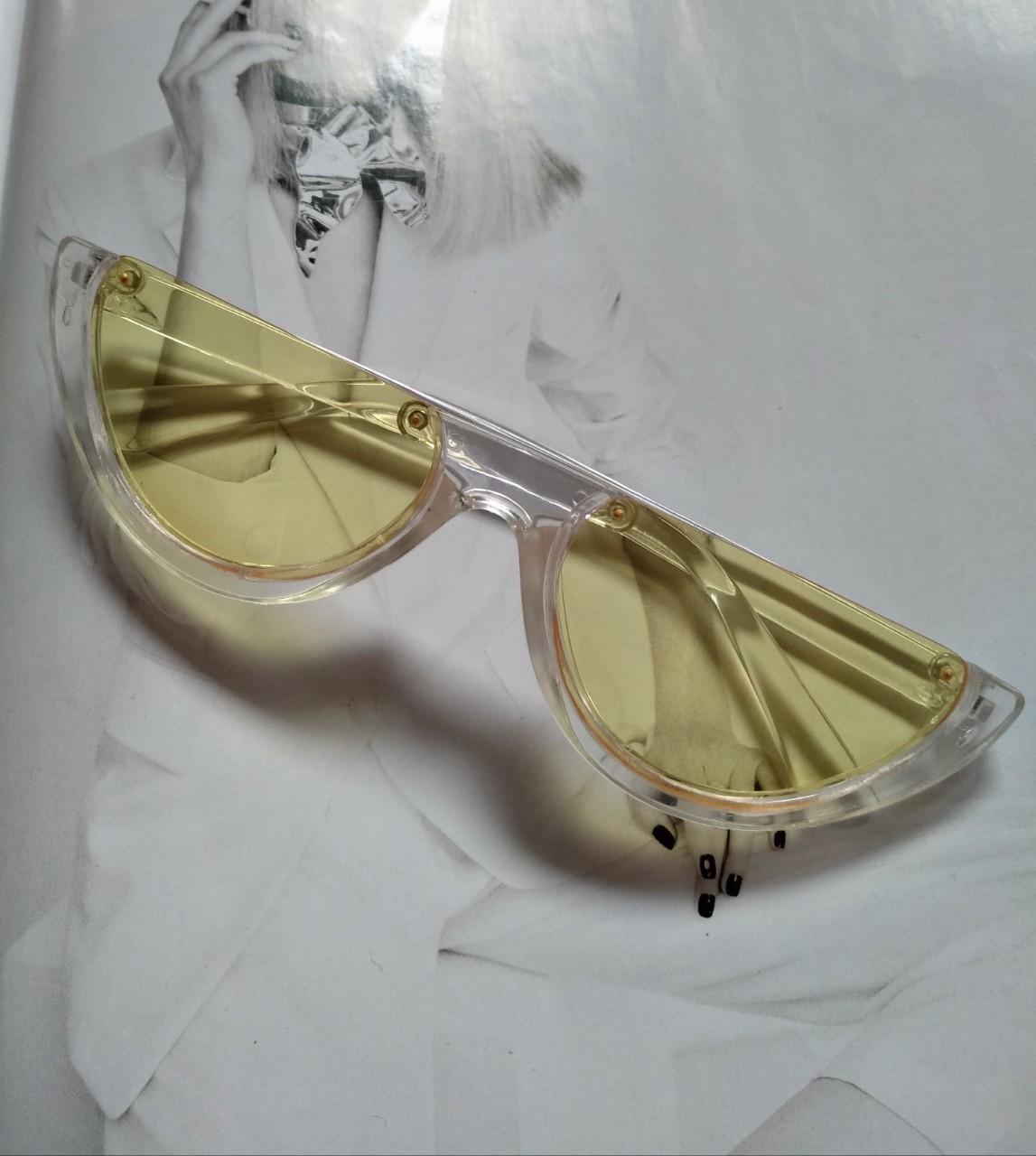 Солнцезащитные очки стильные с обрезанной оправой Прозрачный/Желтый