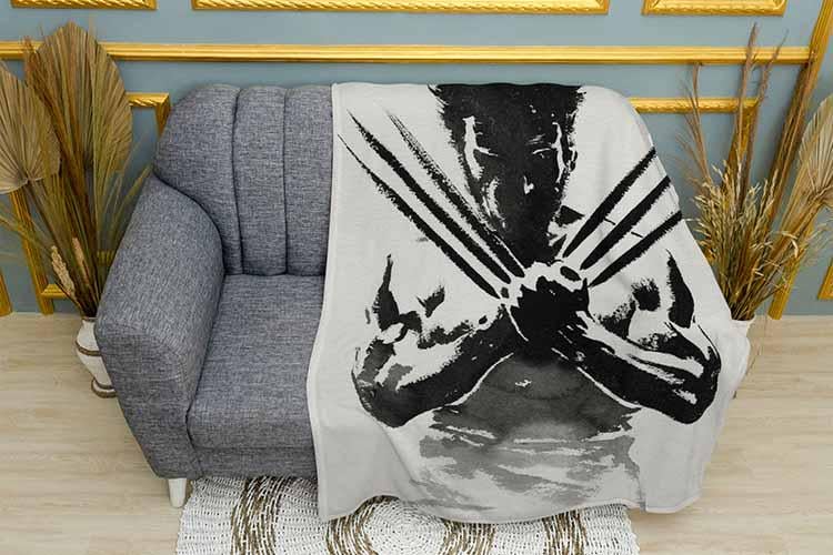 Плед Росомаха Малюнок Wolverine Art плюш одношаровий 135х150 см (113775)