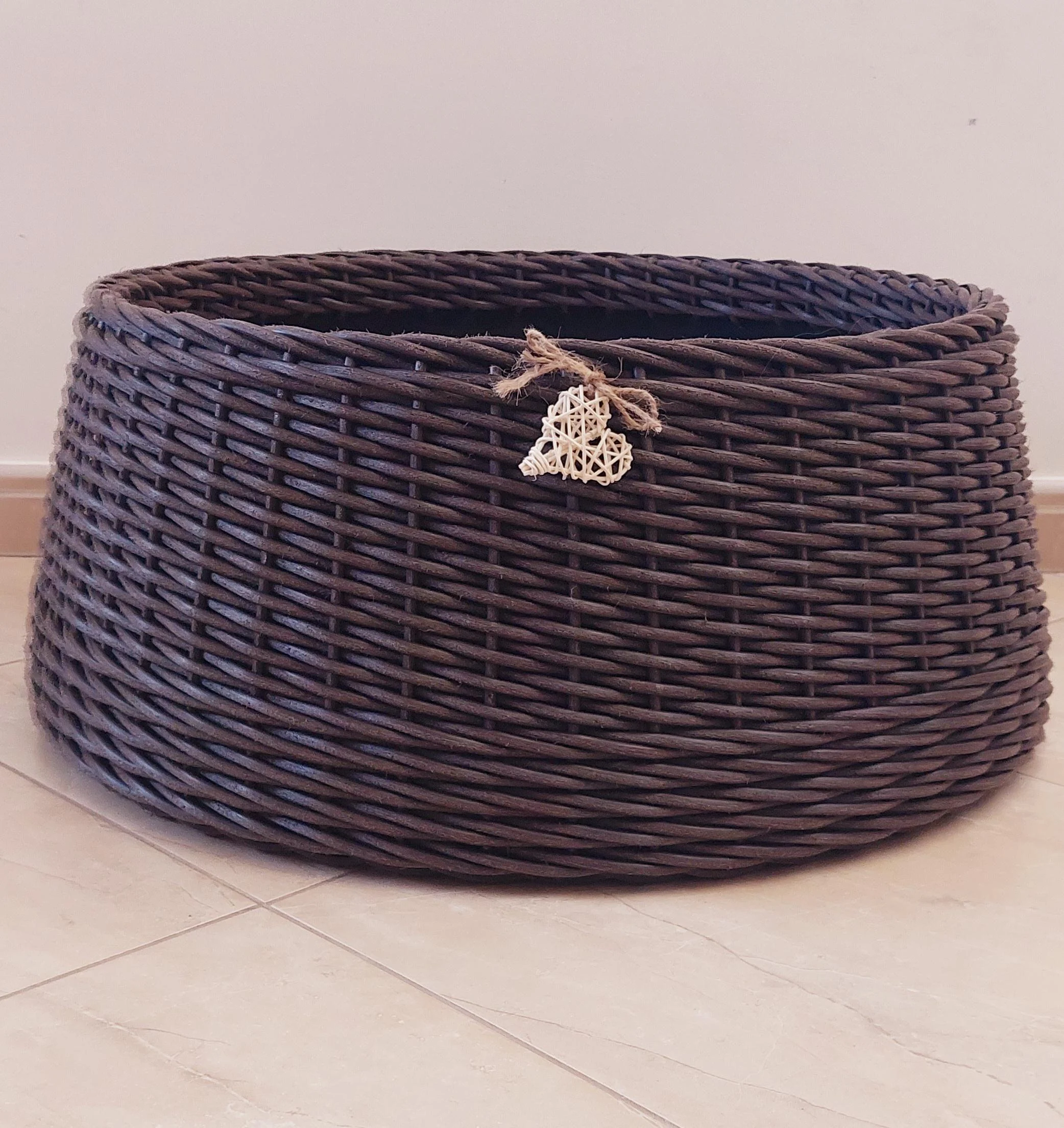 Юбочка под елку из искусственного ротанга 66х75х27 см XL Венге (33092151) - фото 2 Юбочка под елку из искусственного ротанга 66х75х27 см XL Венге (33092151) - фото 2