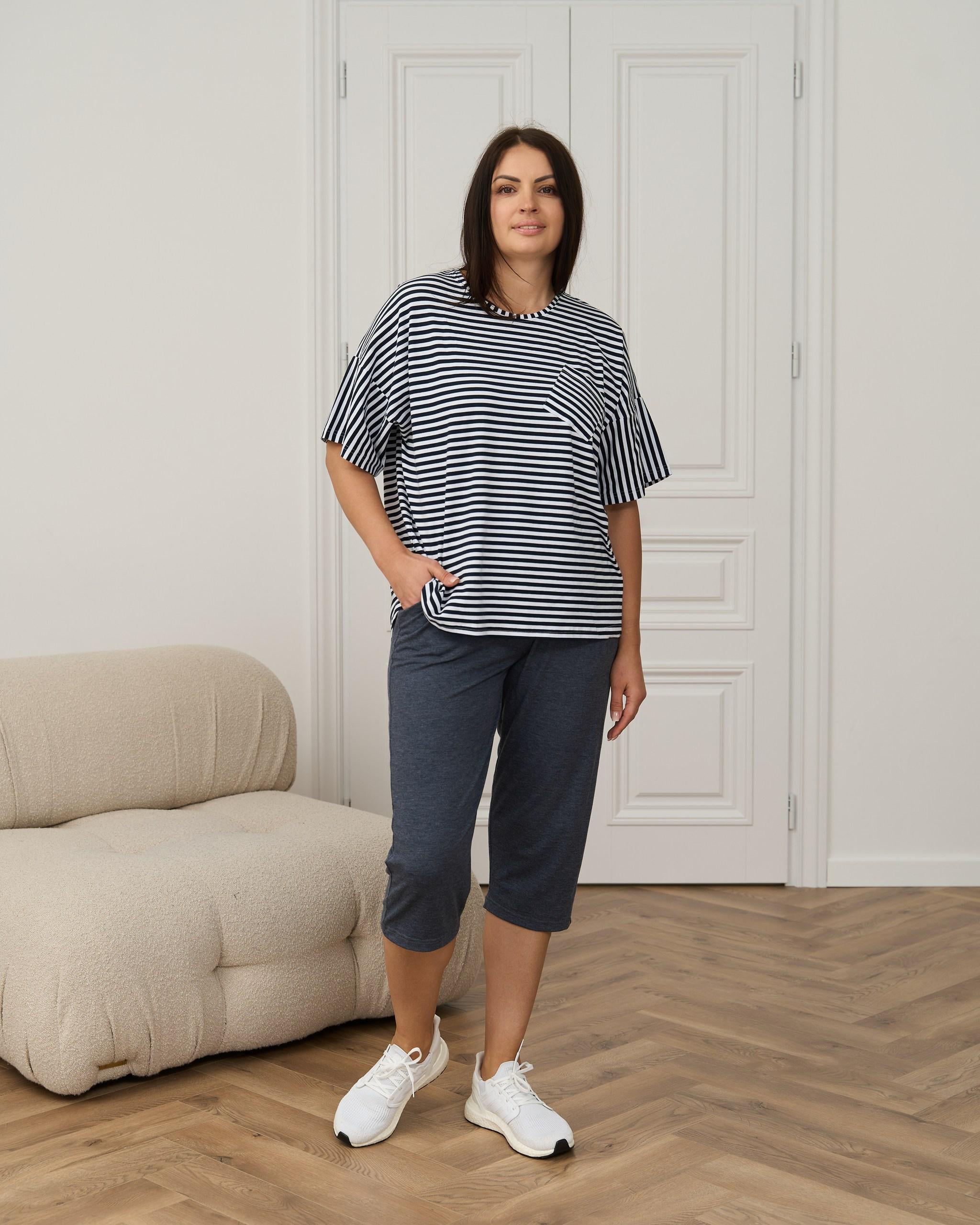 Комплект батальный с капри в полоску 26024 L Темно-синий