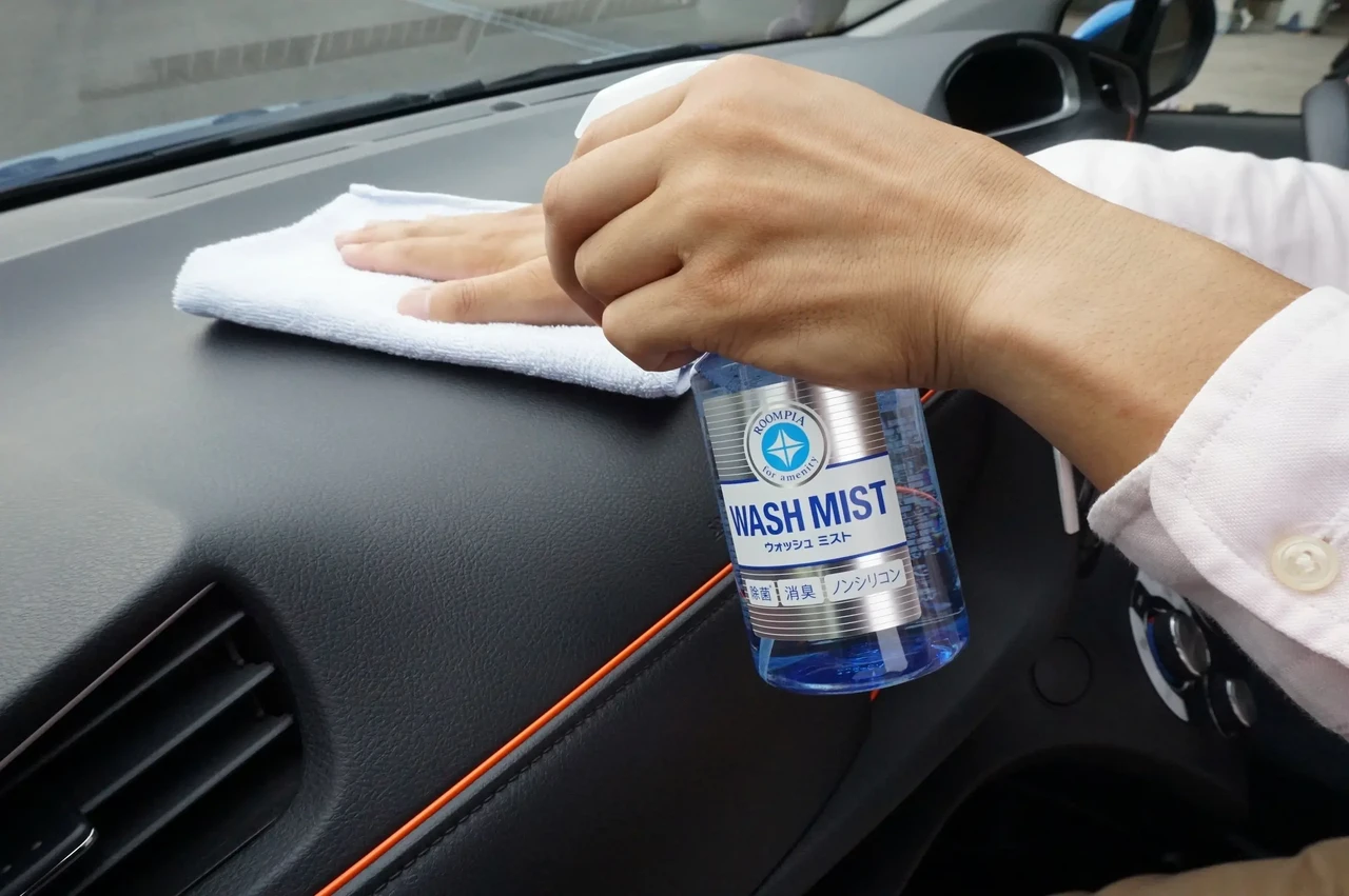 Очиститель SOFT99 Roompia Wash Mist - фото 4 Очиститель SOFT99 Roompia Wash Mist - фото 4