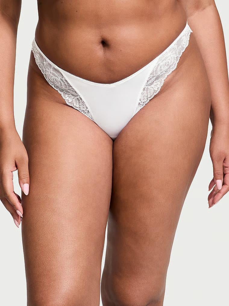 Трусики стринги Victoria's Secret Very Sexy Rose Lace-Trim High-Leg Thong Panty White S Белый (26914585) Трусики стринги Victoria's Secret Very Sexy Rose Lace-Trim High-Leg Thong Panty White S Белый (26914585)