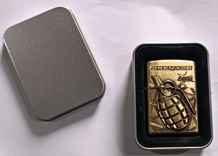 Запальничка бензинова Граната Тип 2 (32161865)