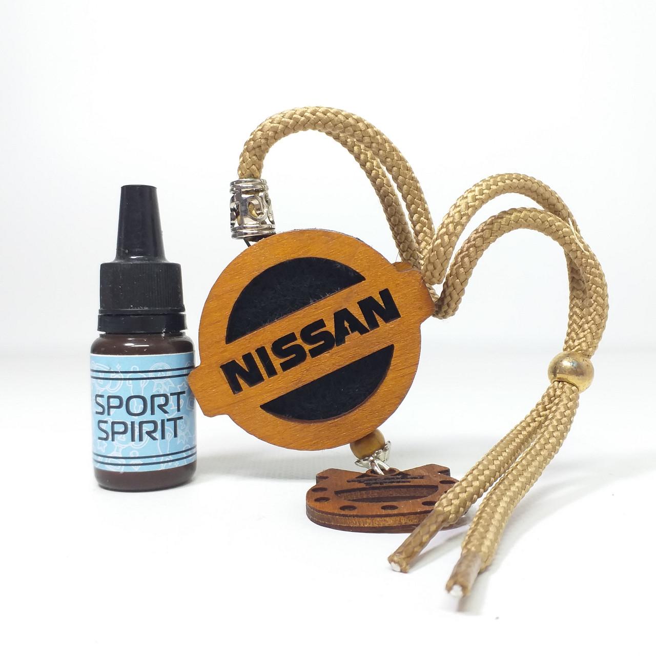 Ароматизатор-подвеска в машину из дерева и войлока с логотипом Nissan и ароматом Sport Spirit (KG-12786) Ароматизатор-подвеска в машину из дерева и войлока с логотипом Nissan и ароматом Sport Spirit (KG-12786)