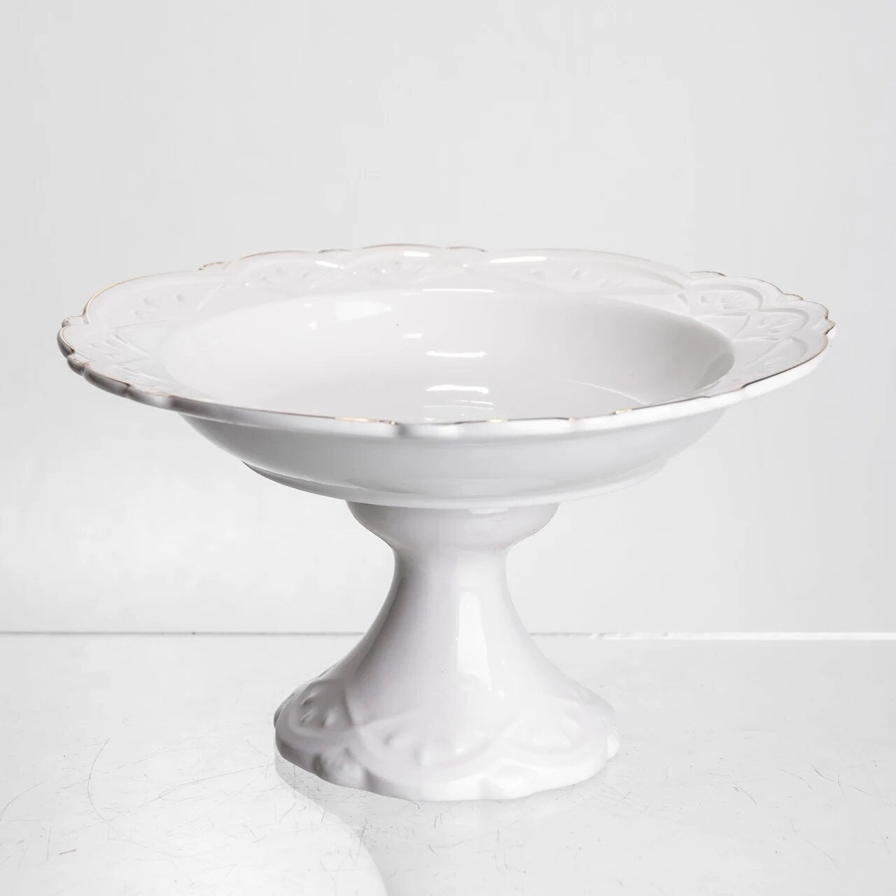 Фруктовница на ножке White Square YIWU фарфоровая круглая 21,5 см Белый (120-YH-HG056)
