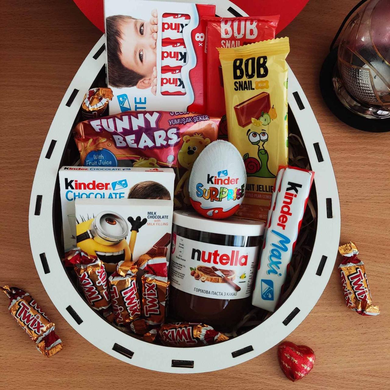 Бокс Киндер для девушки или ребенка на день рождения/праздник день влюленных/8 марта (ar135)