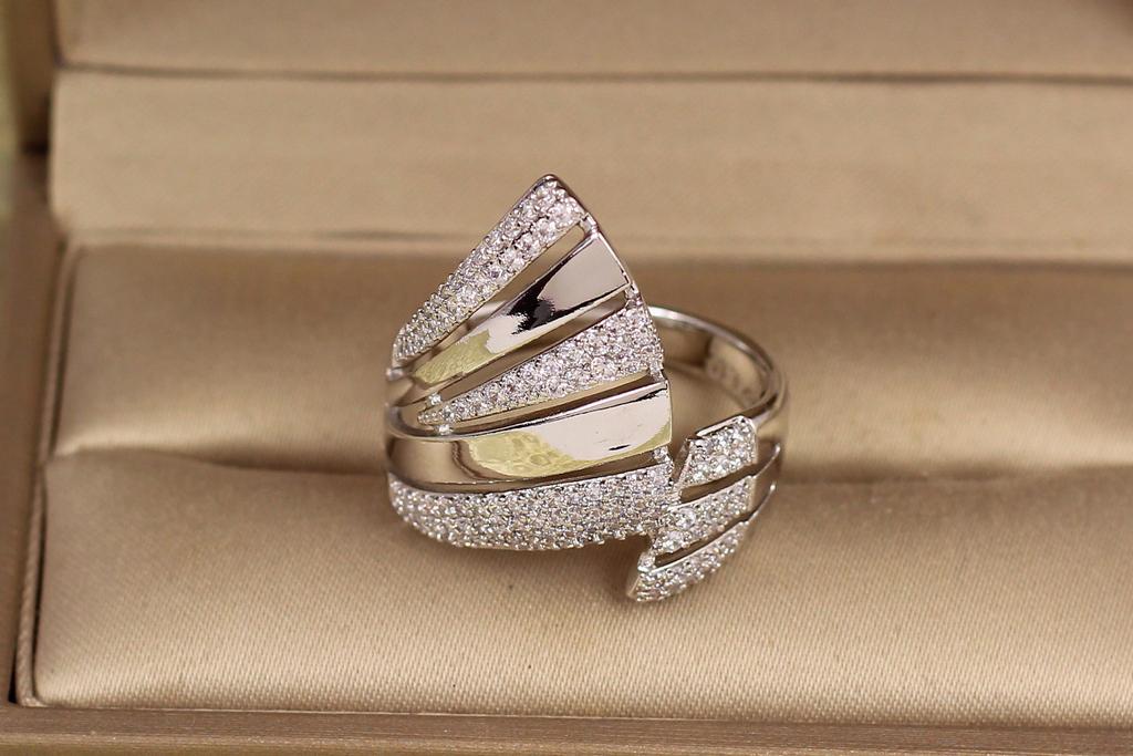 Кольцо Xuping Jewelry Дыхание океана р. 20 Серебристый (38728237)