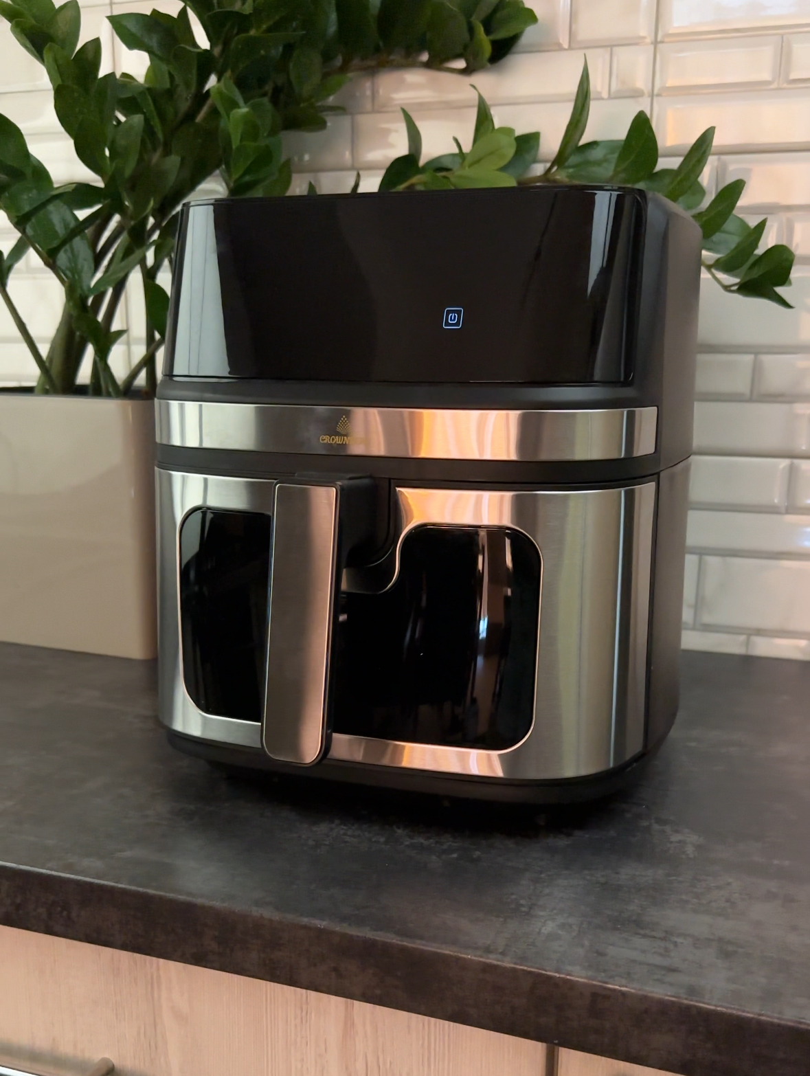 Мультипіч Crownberg сенсорне управління/LED-дисплей 8,5 л 2000 Вт (CB 5555) - фото 6 Мультипіч Crownberg сенсорне управління/LED-дисплей 8,5 л 2000 Вт (CB 5555) - фото 6