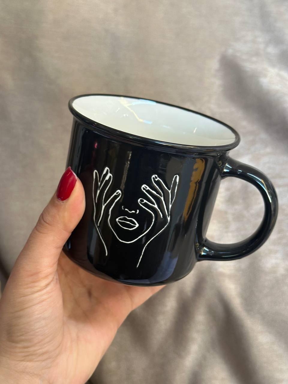 Кружка Vittora Lady in black порцеляна 300 мл Чорний (VT-C-515300) - фото 2 Кружка Vittora Lady in black порцеляна 300 мл Чорний (VT-C-515300) - фото 2