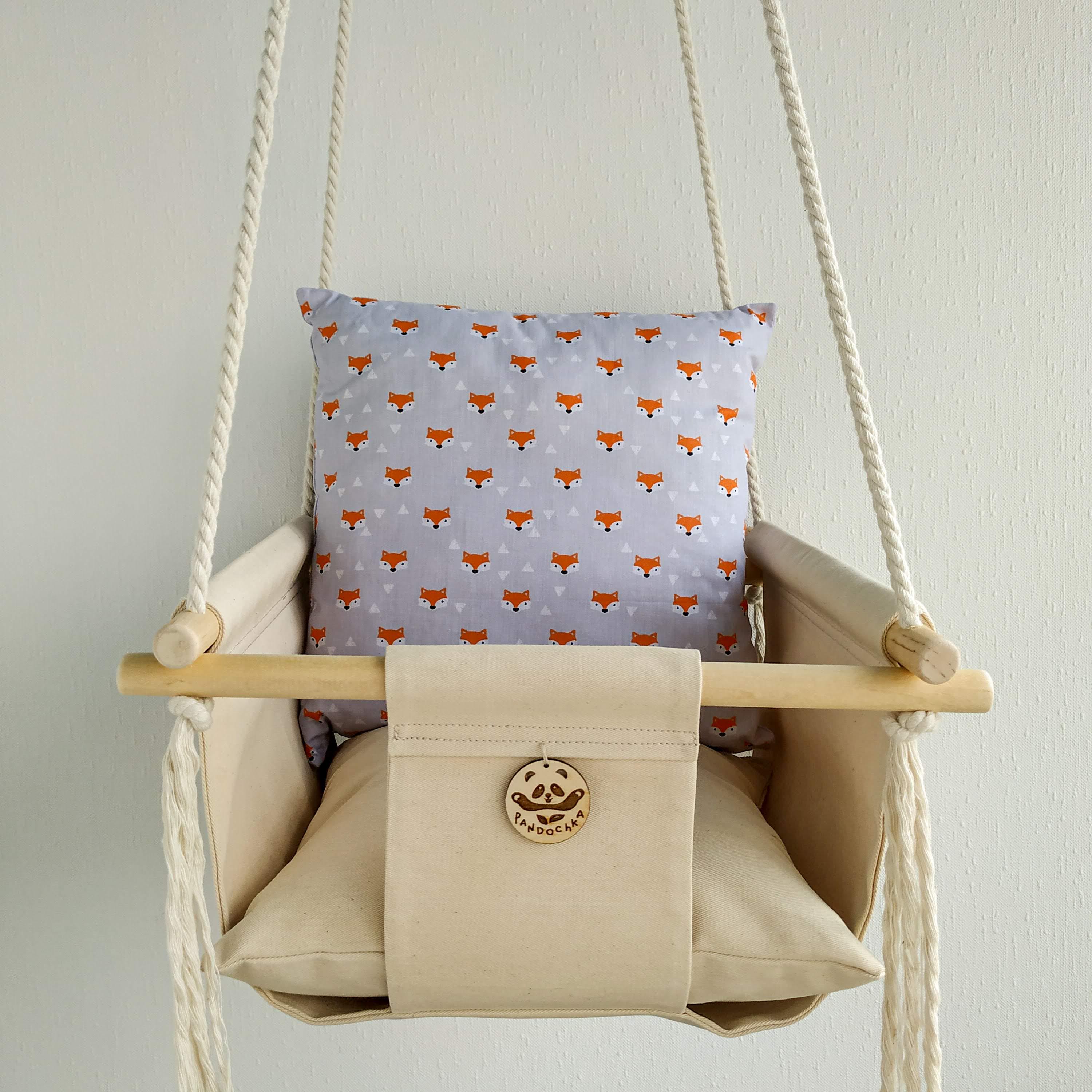 Тканинна дитяча гойдалка 40х40 см Лисички (16850386-De) - фото 2 Тканинна дитяча гойдалка 40х40 см Лисички (16850386-De) - фото 2