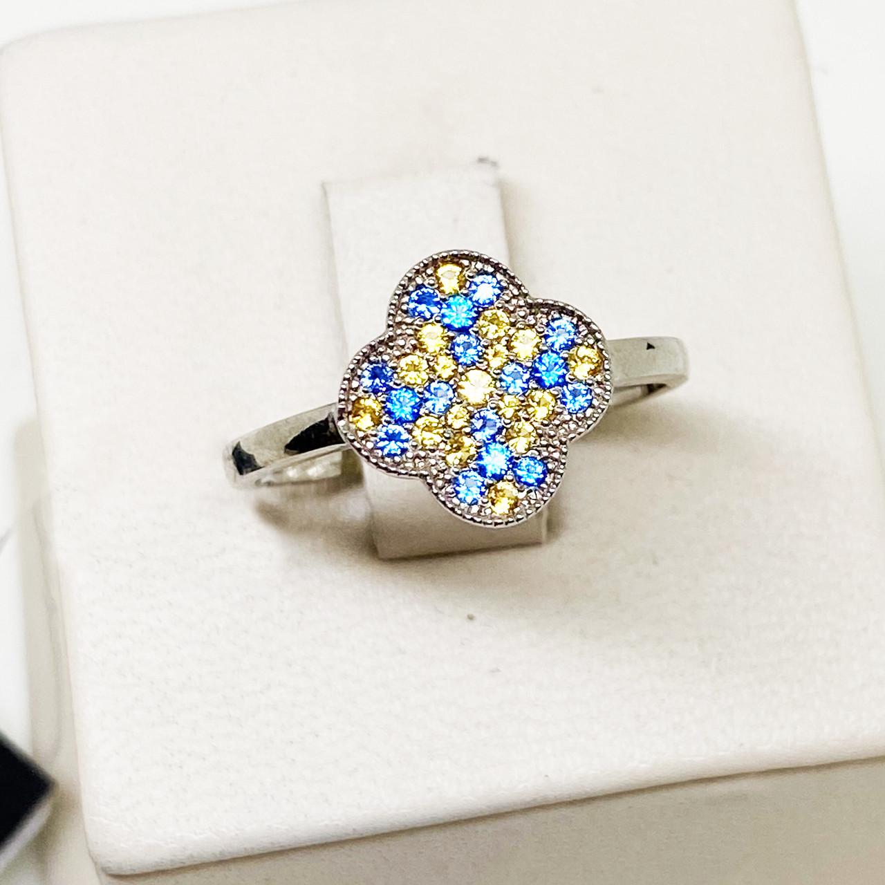 Кольцо серебряное Клевер с кубическим цирконием р. 20 2,25 г (1847506821)