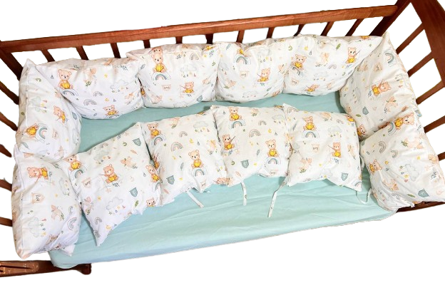 Бортики-подушки на детскую кроватку 12 подушек и простынь на резинке (846) Бортики-подушки на детскую кроватку 12 подушек и простынь на резинке (846)