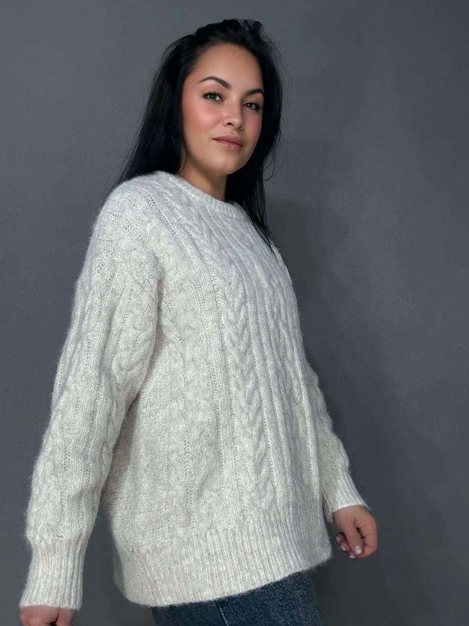 Свитер женский A-N 3324 крупная вязка букле косы длинный OS Молочный (5974)