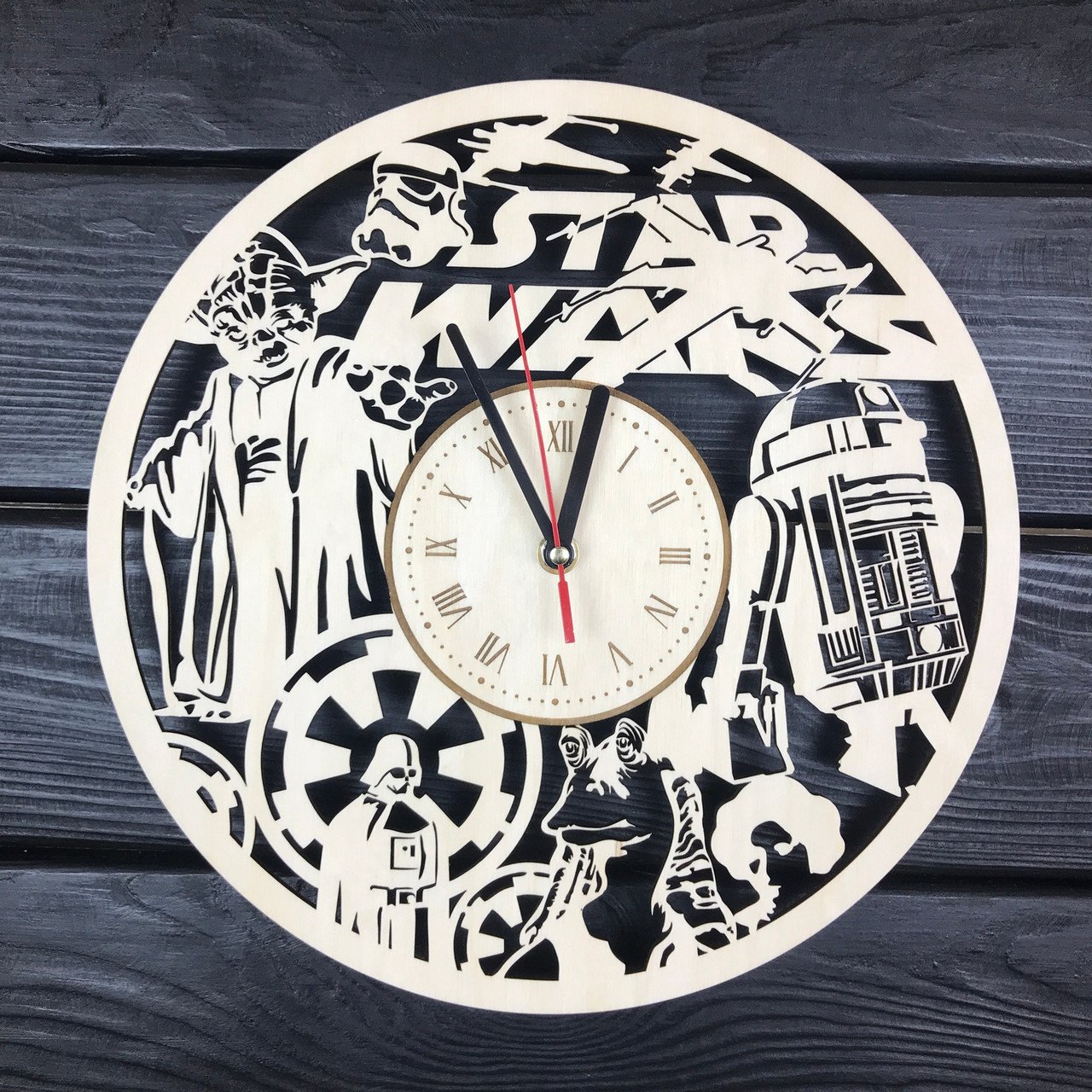Часы настенные большие из березы Планета Звездных Войн