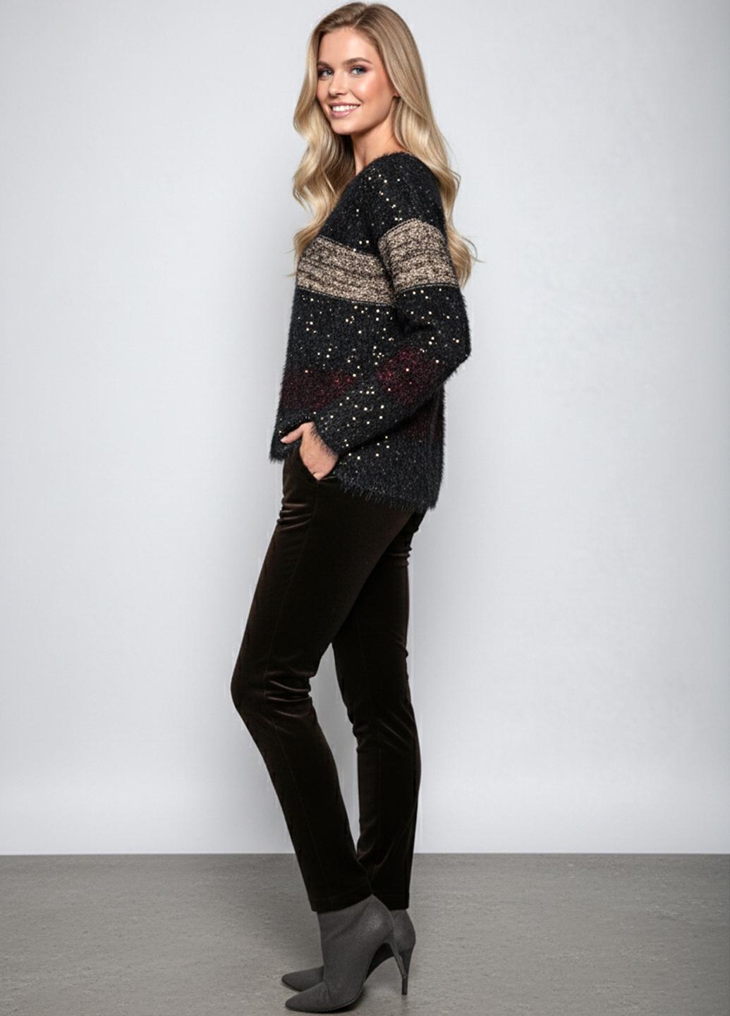 Светр жіночий демісезонний Lowett LW-935315 р. 42 Чорний (17852162) - фото 4 Светр жіночий демісезонний Lowett LW-935315 р. 42 Чорний (17852162) - фото 4