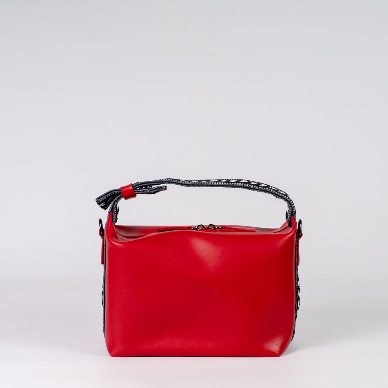 Сумка женская почтальон с длинным ремешком KVITUCHA № 53-24 Красный - фото 1