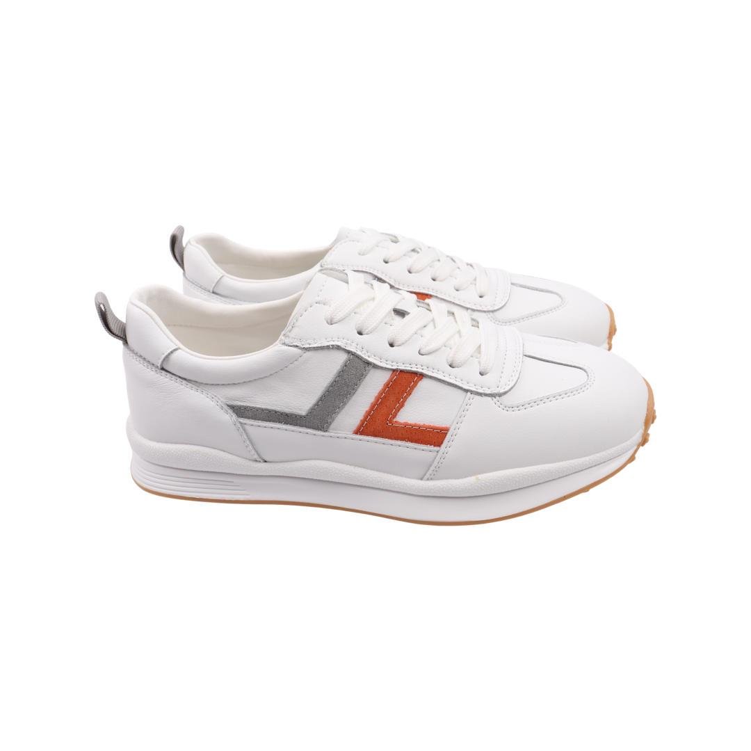 Кросівки жіночі Vikonty зі шкіри р. 37 Білий (335-22DTC) Кросівки жіночі Vikonty зі шкіри р. 37 Білий (335-22DTC)