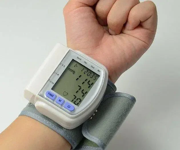 Тонометр автоматичний для вимірювання тиску Blood Pressure Monitor CK-102S - фото 2