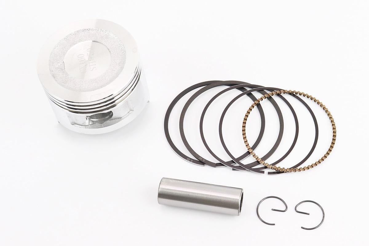 Комплект поршневой 68 мм + 0,50 высота 53 мм/палец 18 мм к двигателю 168F (207472) Комплект поршневой 68 мм + 0,50 высота 53 мм/палец 18 мм к двигателю 168F (207472)