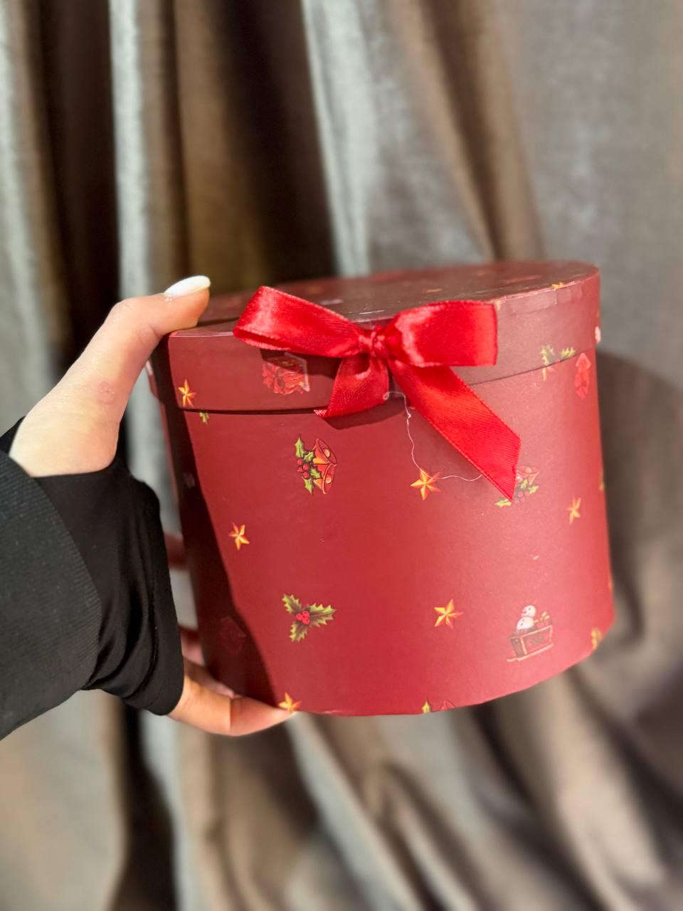 Чайник-заварник YIWU Christmas порцеляна з чашкою та блюдцем 500 мл/300 мл Червоний (HP-SD-10) - фото 4 Чайник-заварник YIWU Christmas порцеляна з чашкою та блюдцем 500 мл/300 мл Червоний (HP-SD-10) - фото 4