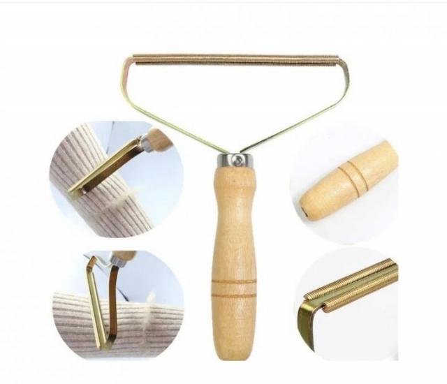 Щетка-бритва для удаления катышек и ворса из вещей дерево/Медный 14х13 см (126290) - фото 2 Щетка-бритва для удаления катышек и ворса из вещей дерево/Медный 14х13 см (126290) - фото 2