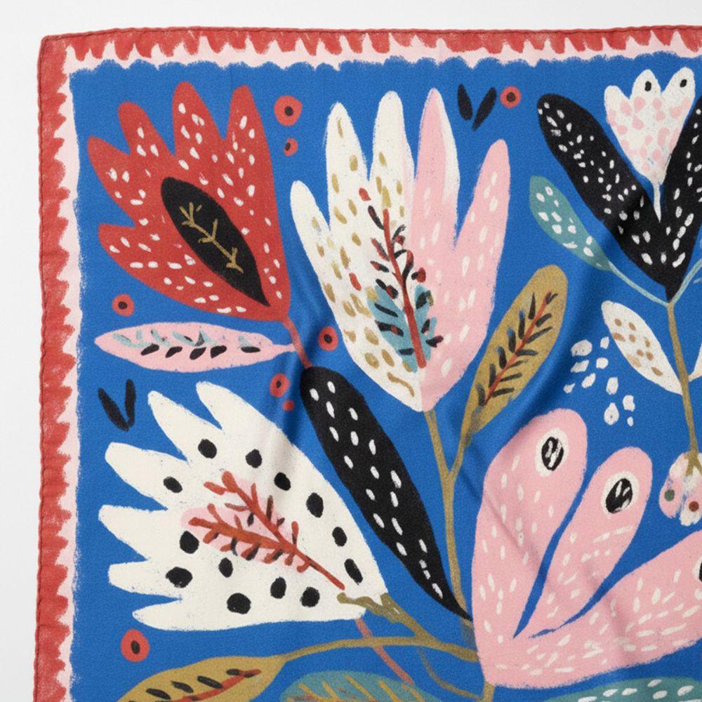 Платок шелковый Оригинальные цветы 68х68 см (HUST_25M058)