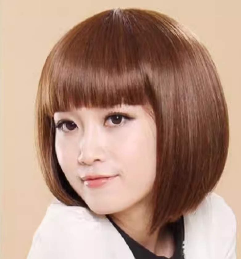 Парик каре с прямой челкой Шатен (55-149-1490-Ш) Парик каре с прямой челкой Шатен (55-149-1490-Ш)