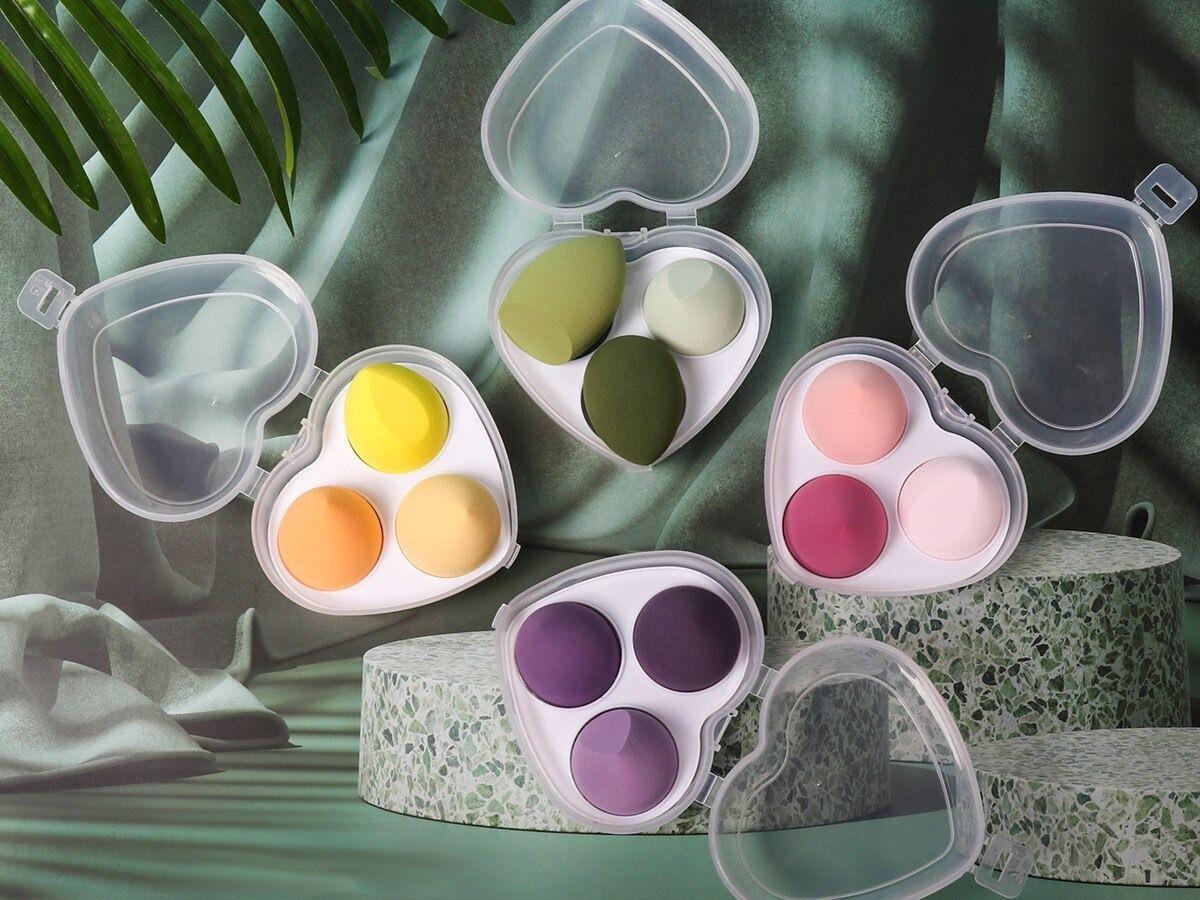 Набор спонжей для макияжа в пластиковом кейсе - фото 2