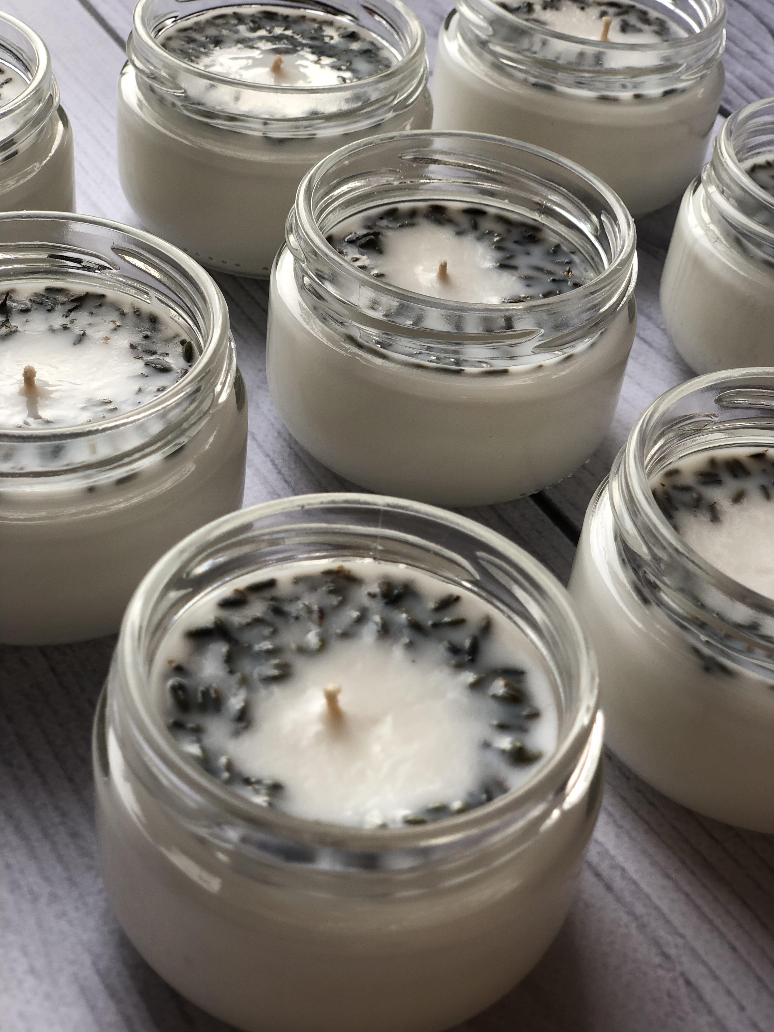 Свеча соевая Lavender с ароматом корицы 100 г 5 см - фото 3