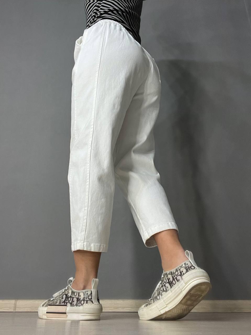 Джинси жіночі A-N 9962 MOM кюлоти укорочені резинка на таліі шнурок M Білий (3700) - фото 2