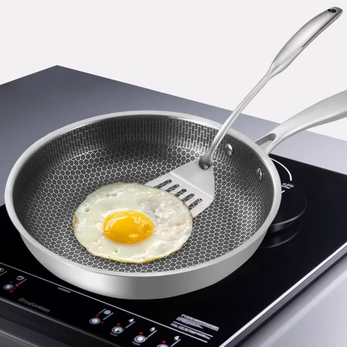 Сковорода с крышкой A-PLUS 28 см (3055 CS) - фото 2