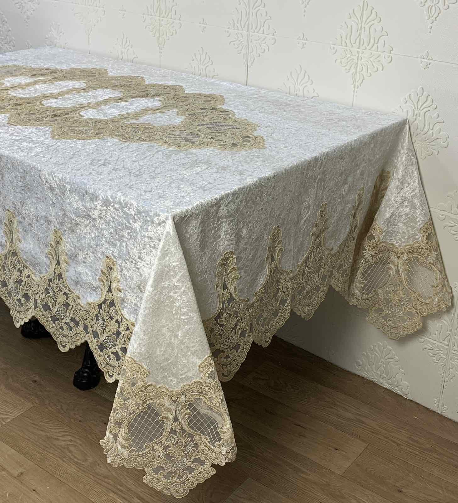 Скатертина велюрова Acme Tekstil PVS Lisa 160x220 см Krem/Gold (CN30222)