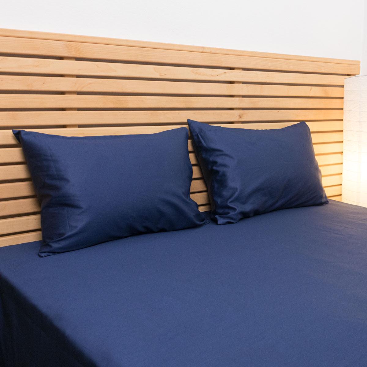Наволочка на подушку YouStar сатин гладкофарбований 135 г/м2 50х50 см 1 шт. Темно-синій (nav-sg-50x50-dblue) - фото 2 Наволочка на подушку YouStar сатин гладкофарбований 135 г/м2 50х50 см 1 шт. Темно-синій (nav-sg-50x50-dblue) - фото 2