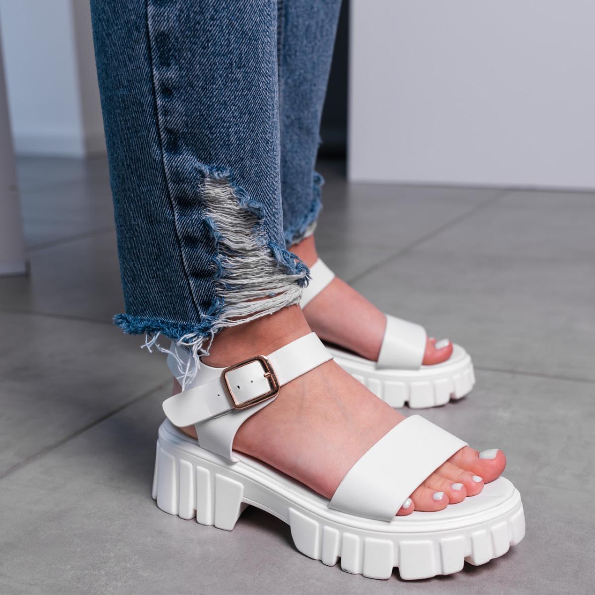 Босоножки женские Fashion р. 39 24,5 см Белый (3624)