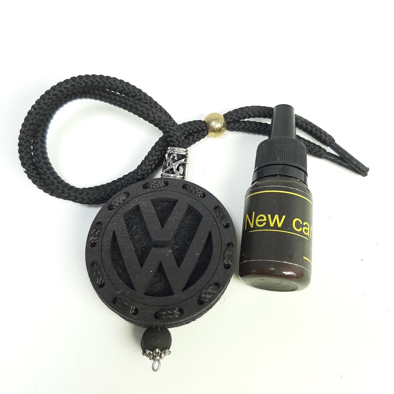 Ароматизатор в авто з дерева та повсті з логотипом Volkswagen з ароматом New Car 10 мл (KG-12914)