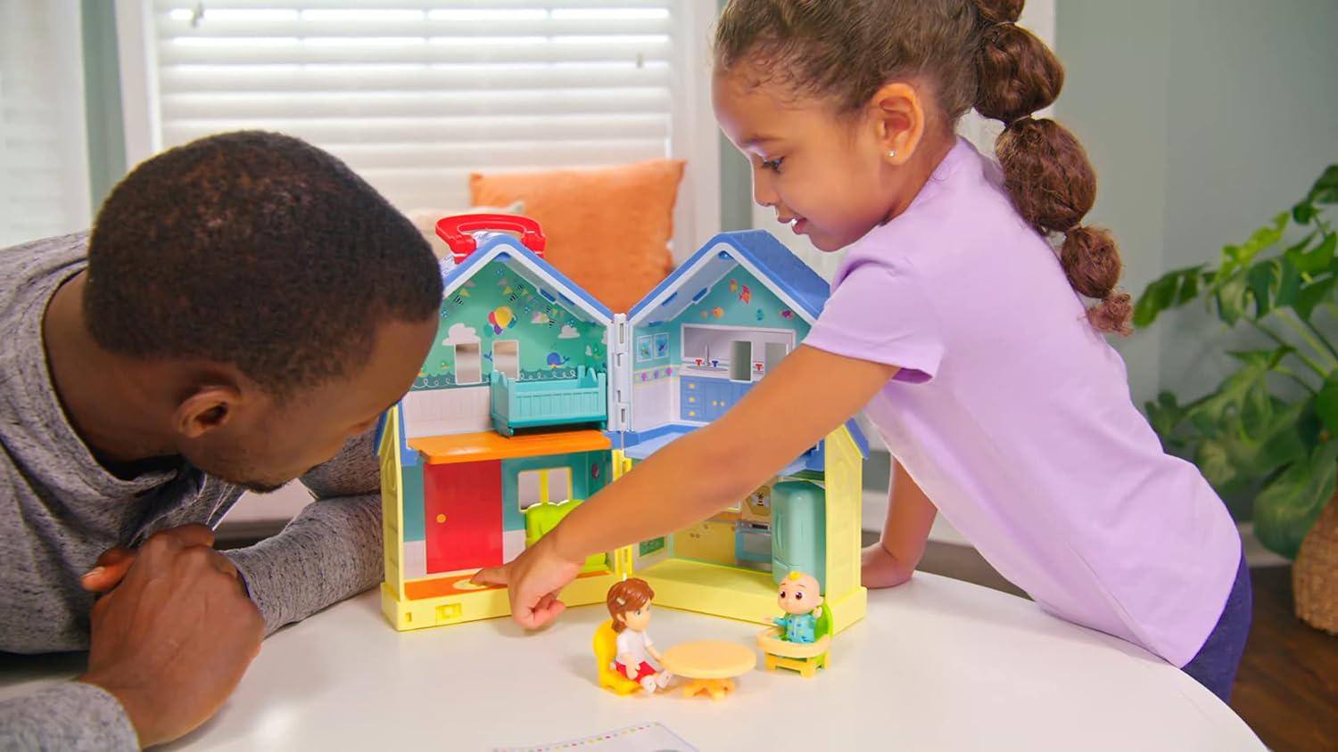 Детский игровой набор CoComelon Deluxe Family House дом с музыкой и звуками английский язык (21714057) - фото 2 Детский игровой набор CoComelon Deluxe Family House дом с музыкой и звуками английский язык (21714057) - фото 2