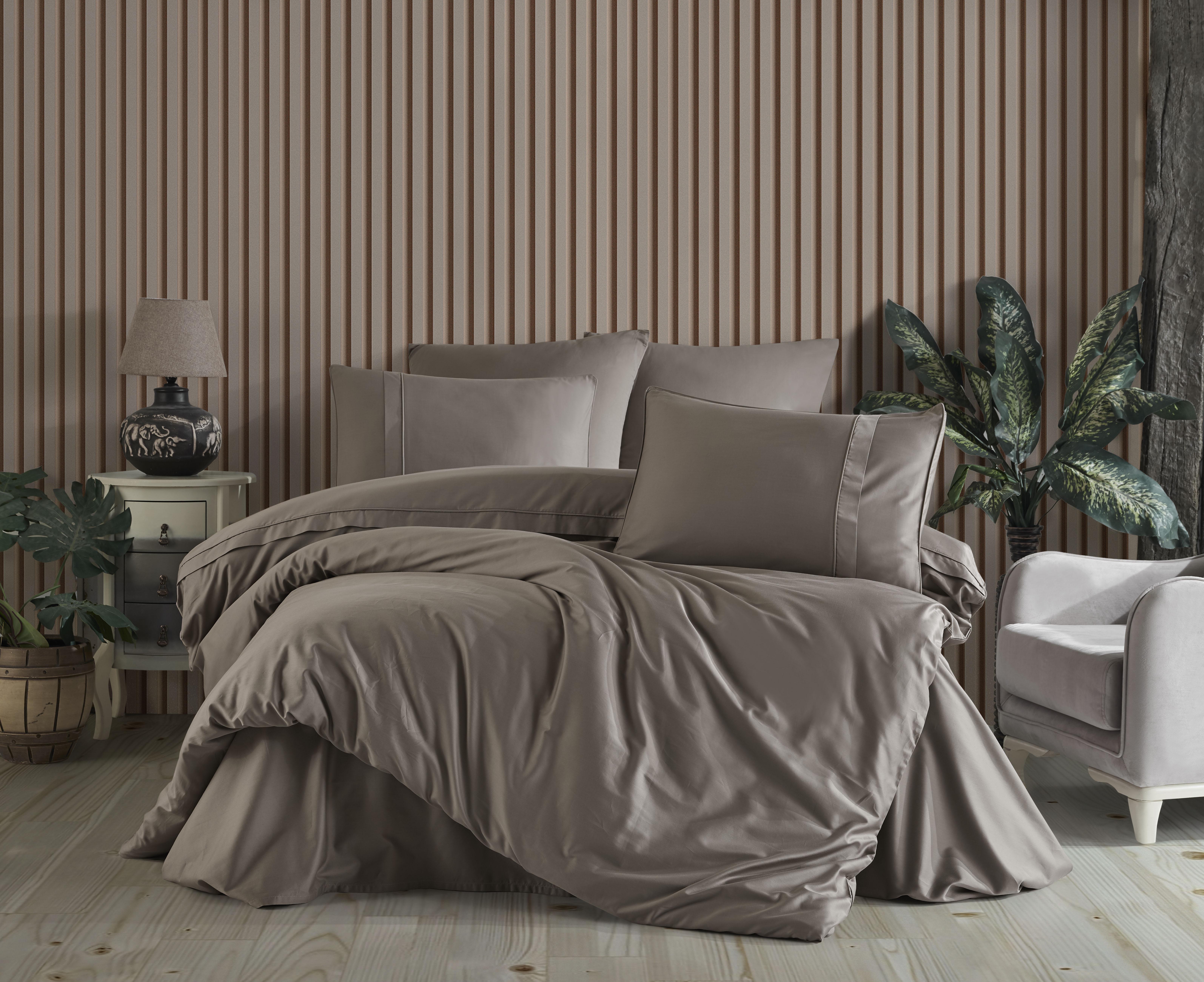 Комплект постільної білизни Hobby Premium Sateen 300TC Plain Camel 200х220/2х50х70 см/70х70 см 2 шт. Бежевий
