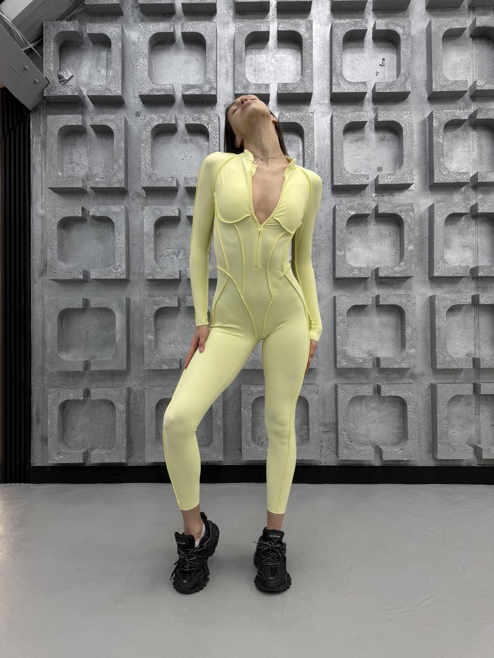 Комбинезон спортивный длинный со швами наружу/чашками и без пуш-ап S Лимонный (MJLG09S) Комбинезон спортивный длинный со швами наружу/чашками и без пуш-ап S Лимонный (MJLG09S)