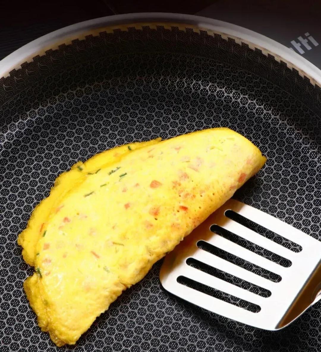 Сковорода с крышкой Edenberg EB-13056 из нержавеющей стали и трехслойным антипригарным покрытием 20x4,5 см (EB-13056) - фото 4 Сковорода с крышкой Edenberg EB-13056 из нержавеющей стали и трехслойным антипригарным покрытием 20x4,5 см (EB-13056) - фото 4