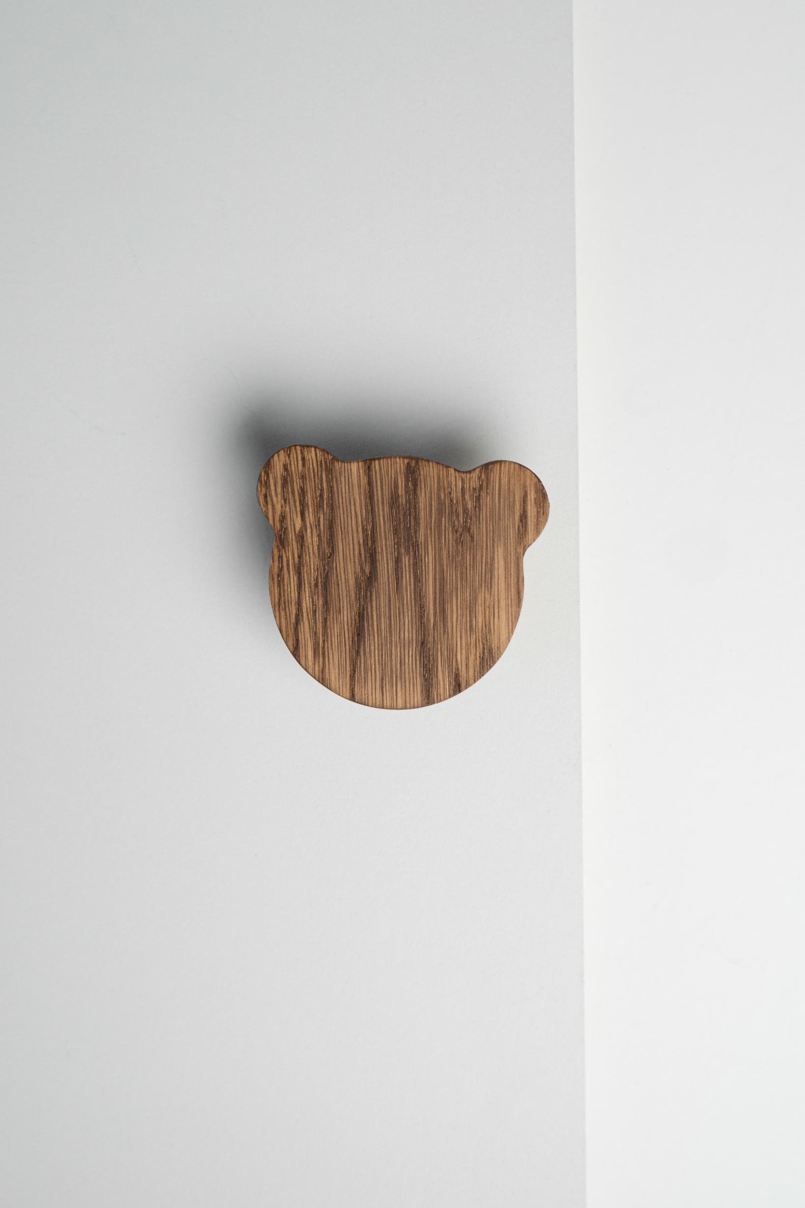 Меблева ручка Bear із дерева 66 мм Brown