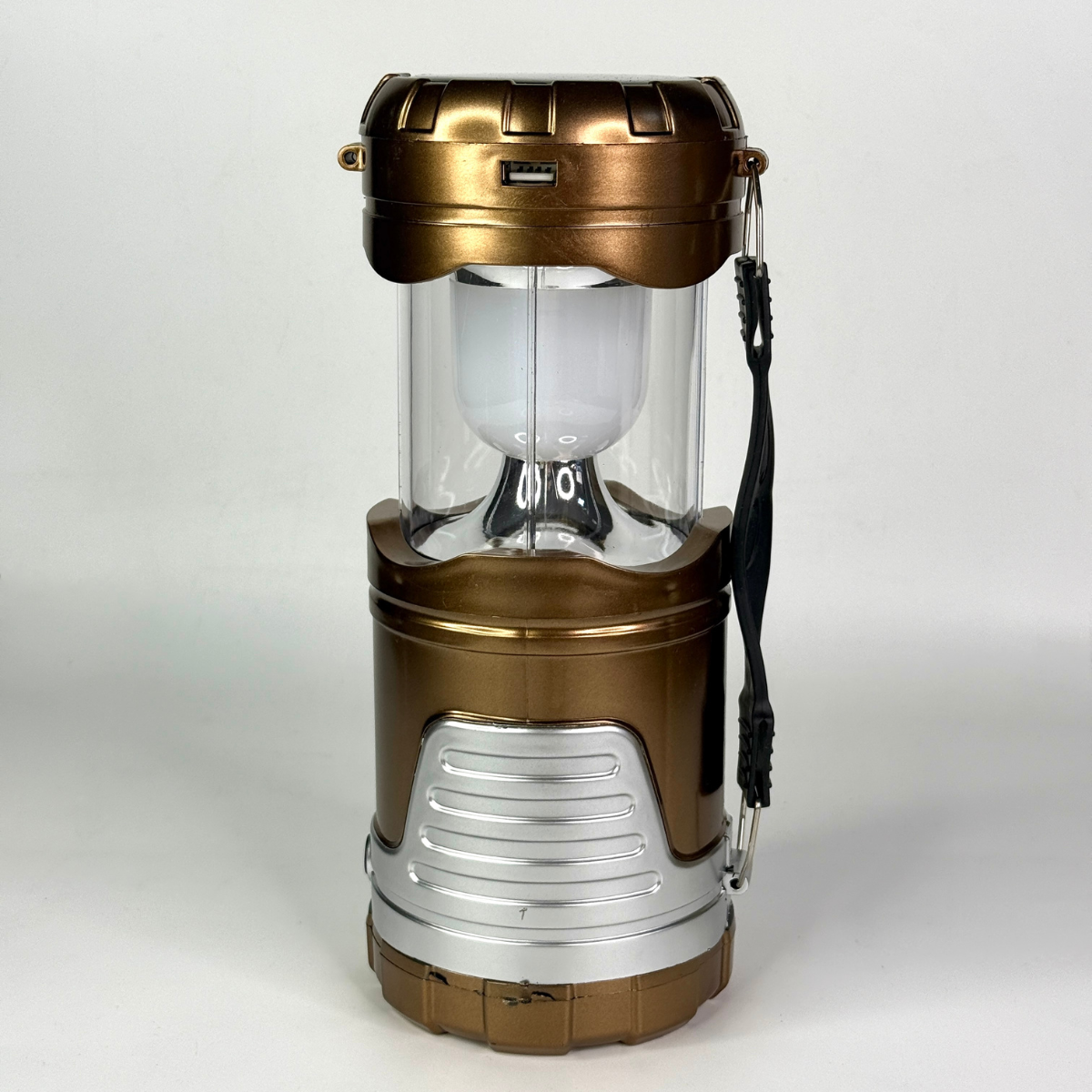 Фонарь светодиодный аккумуляторный с солнечной панелью и функцией Power Bank 1W/16LED Золотистый (GSH-7099А-Gold) Фонарь светодиодный аккумуляторный с солнечной панелью и функцией Power Bank 1W/16LED Золотистый (GSH-7099А-Gold)