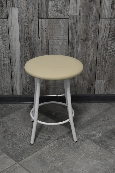 Табурет кухонний Муза металевий з м'яким сидінням 30х45 см Світло-бежевий/Білий (28373844)