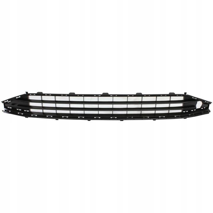 Решетка бампера AVTM Volkswagen Jetta 7 2018- средняя (7447 910)