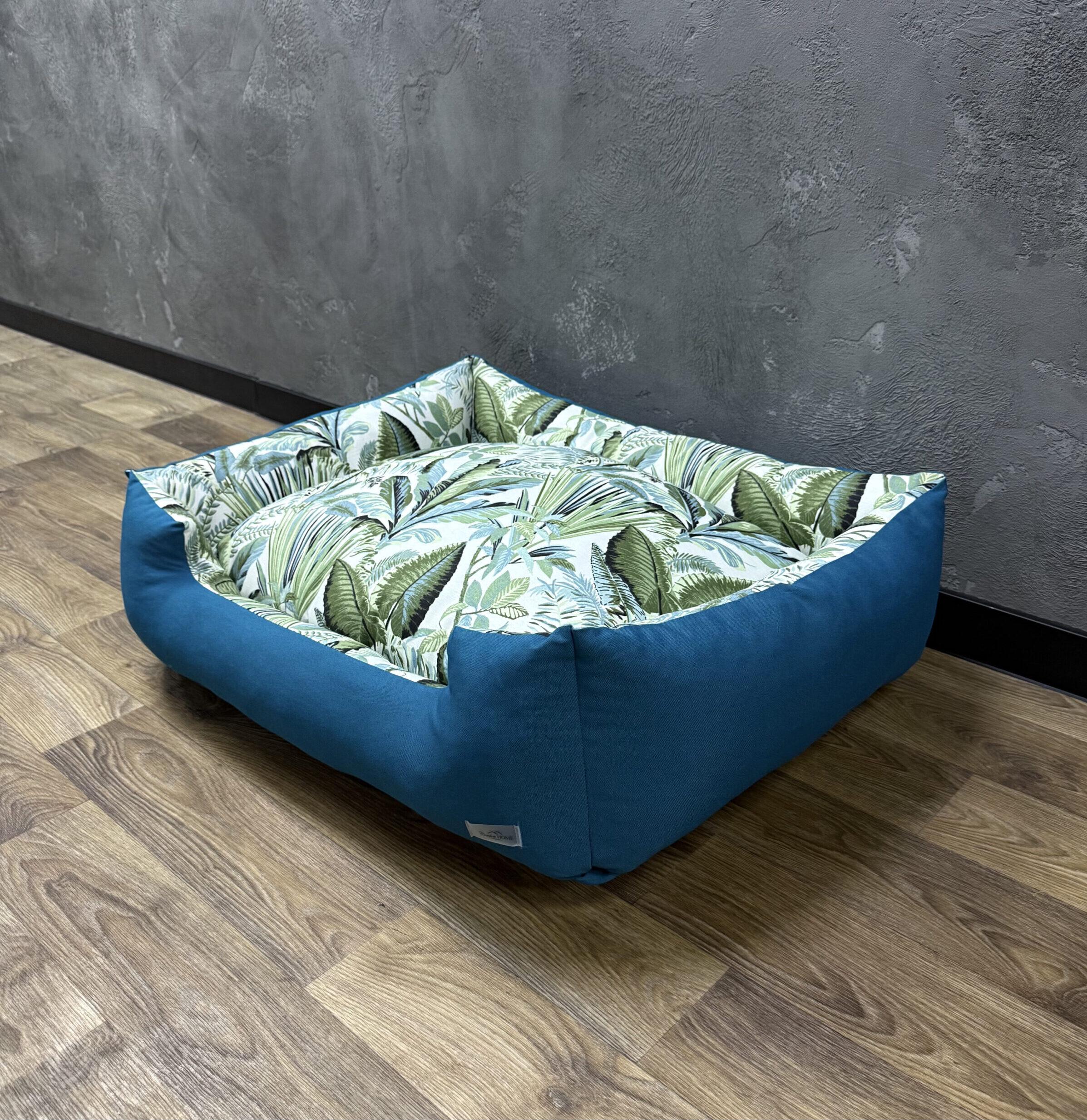 Лежак для котов и собак Comfort Home Tropical forest green панама 80х60 см